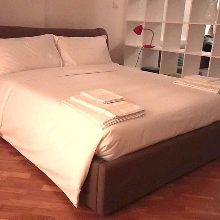 Loft Del Pratello Leilighet Bologna Eksteriør bilde